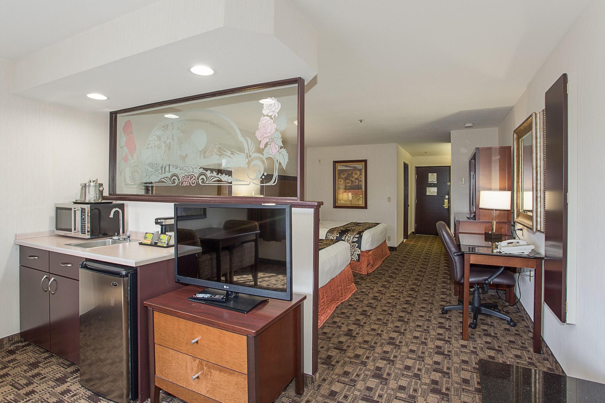 Hotel Sojourn Airport 3*