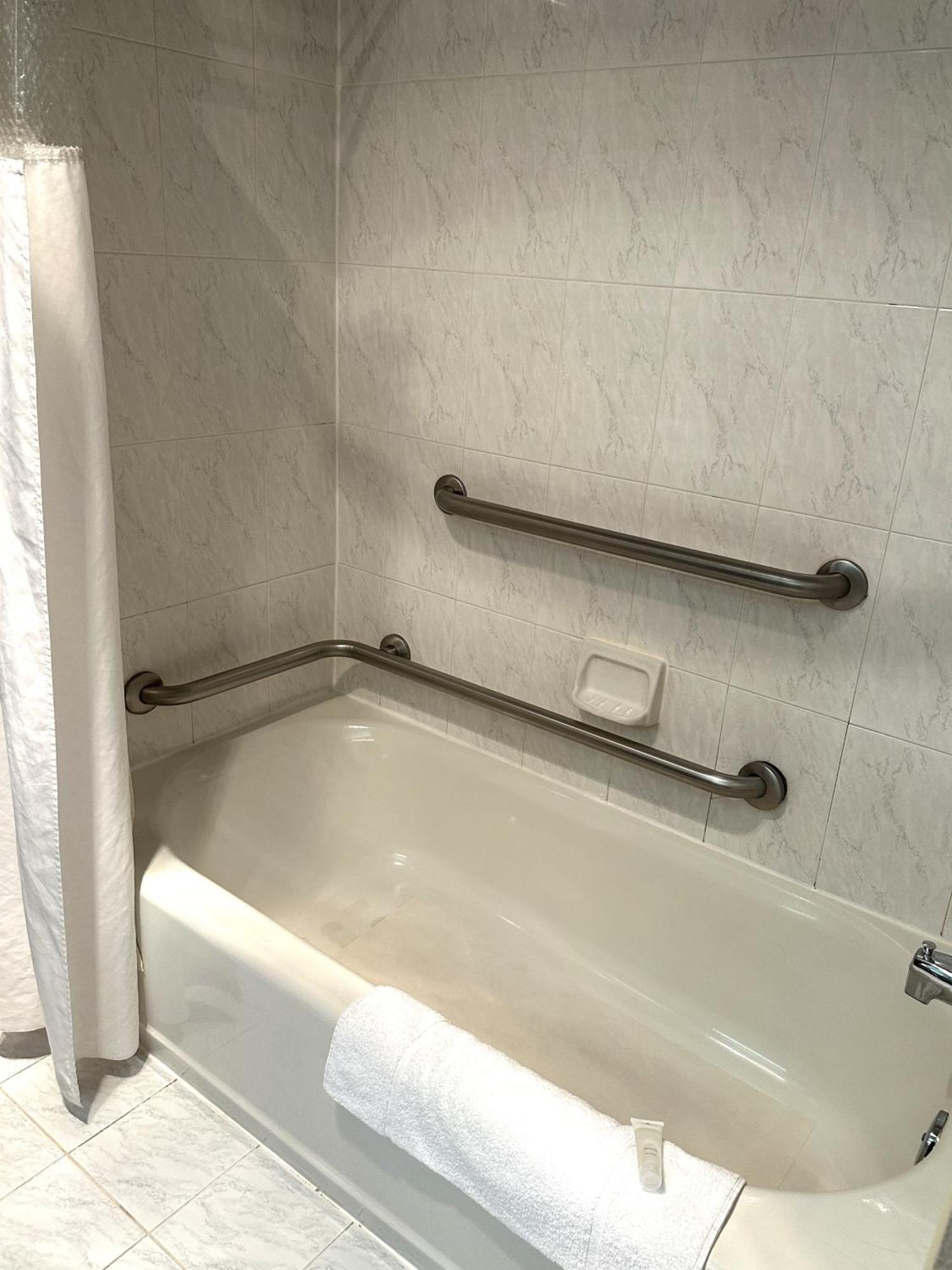 Hotel Sojourn Airport Portland